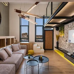 skins-concept-urban-boutique-apartment.rethymnohotels.net/