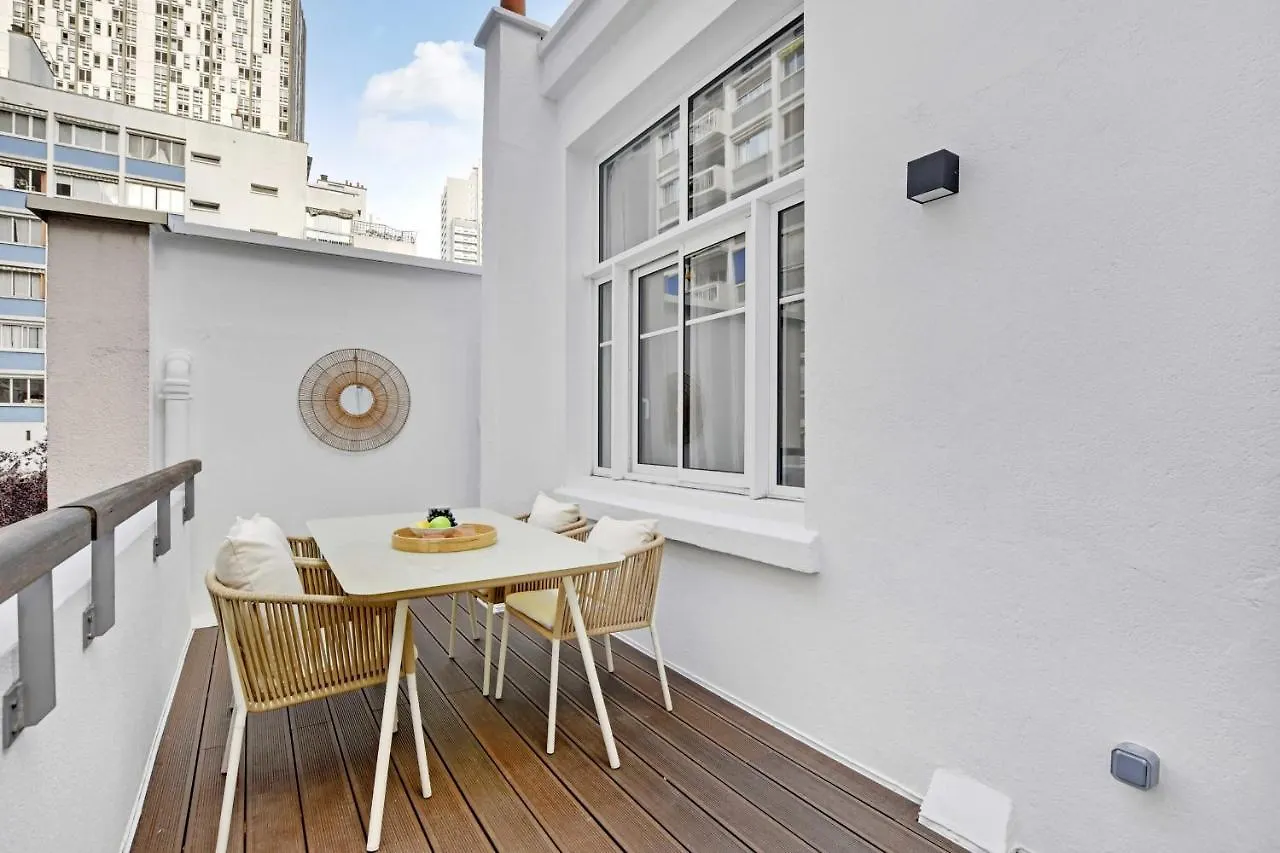 Modern Apartment - 2Br-6P - Eiffel Tower Paris